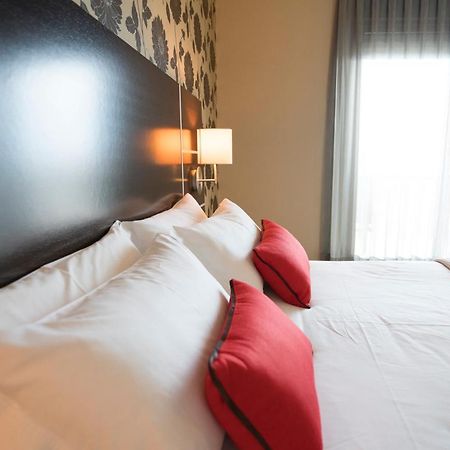 Hotel Piramide 2 Портоново Екстериор снимка